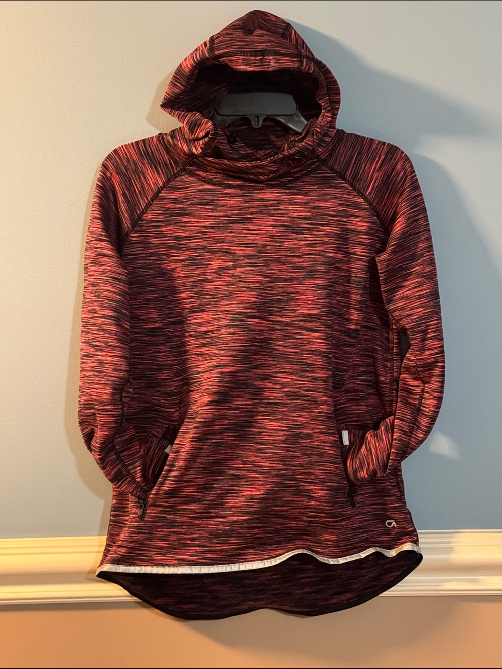 Gapfit Women’s Marled Hooded Pullover Fleece sweatshirt